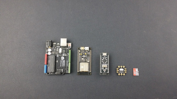 FireBeetle ESP32 IOT Microcontroller Size Comparsion