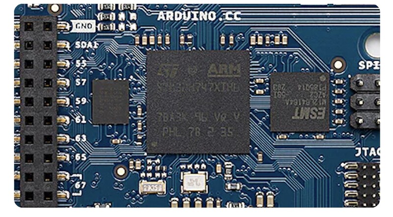 Arduino GIGA R1 WiFi microcontroller