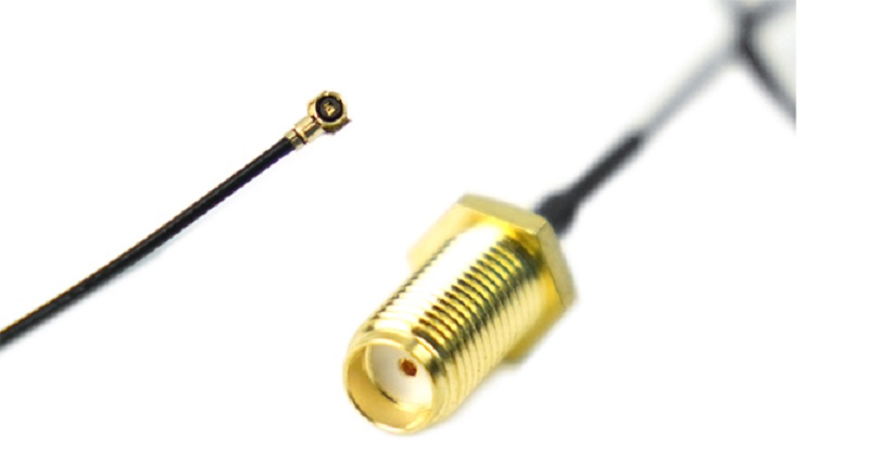 Overview of the IPEX4 to SMA Female Connector Cable