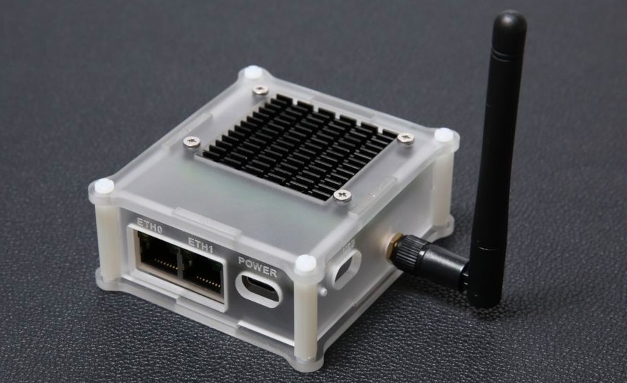 Acrylic Case with Heatsink for Raspberry Pi CM4 IoT Router Carrier Board Mini